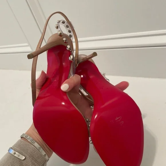 Christian Louboutin - Picture 2 of 6